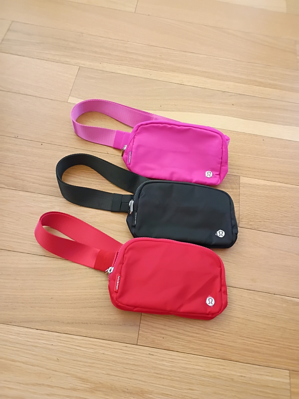 lululemon Bundle 3 Everywhere Belt Bags  pink, black, red